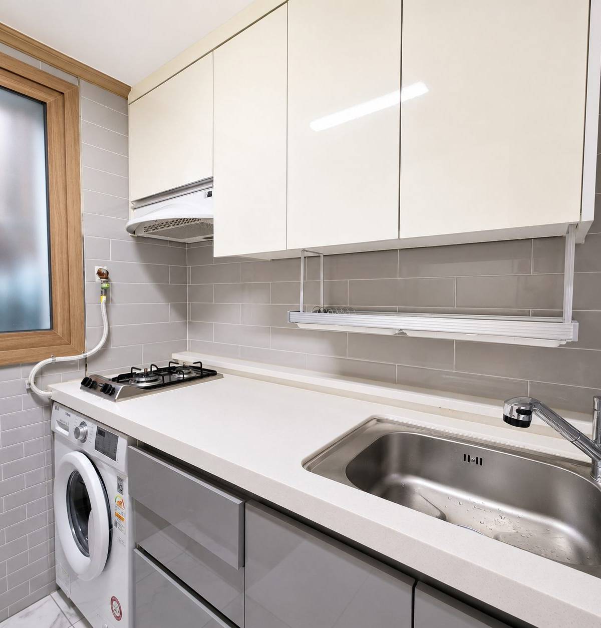 1 min to SKKU / 7 min to Hyehwa, SNU Hospital/ New Renovated 11/15