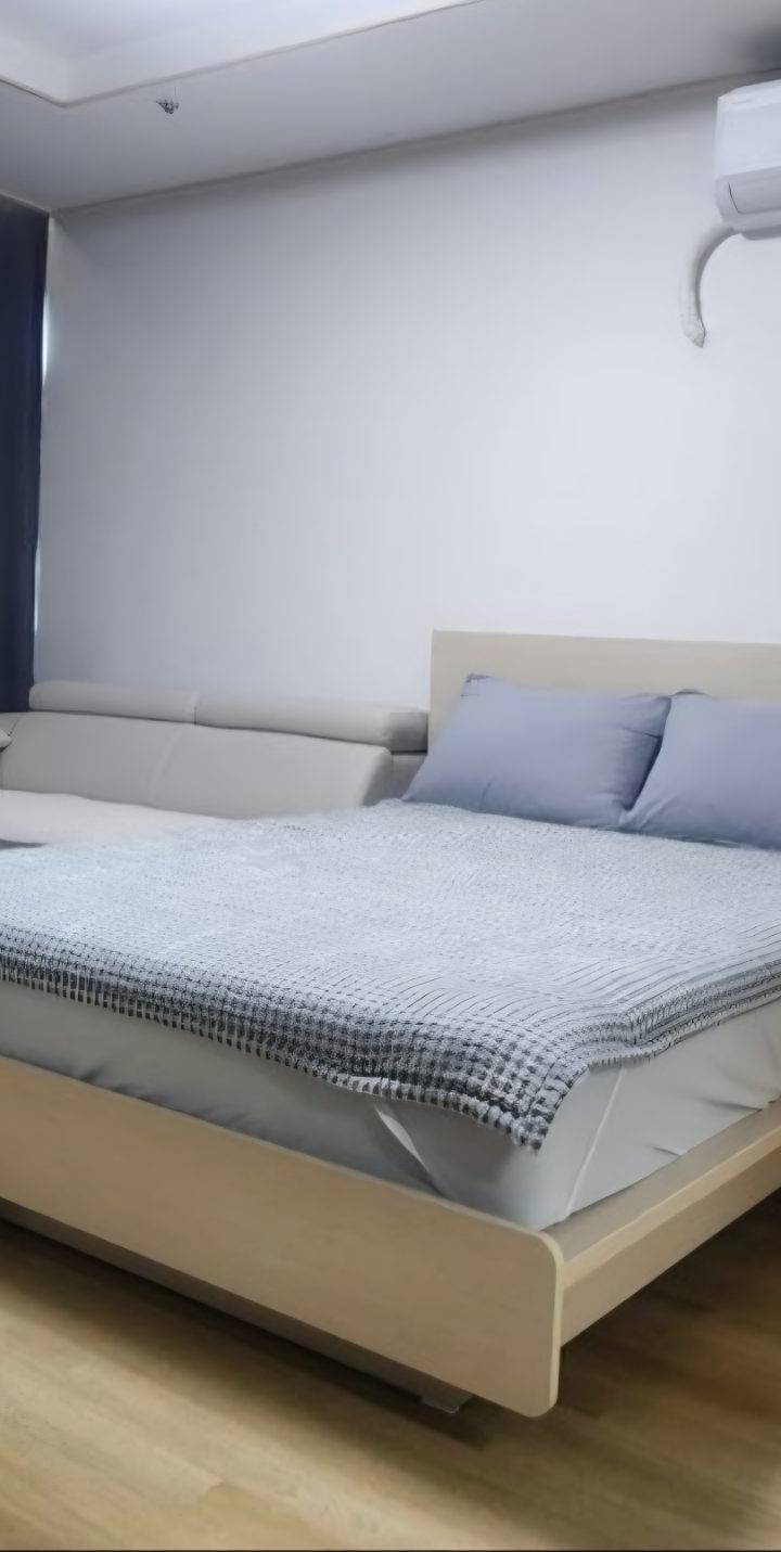 Shindorim large studio with great night view and natural light