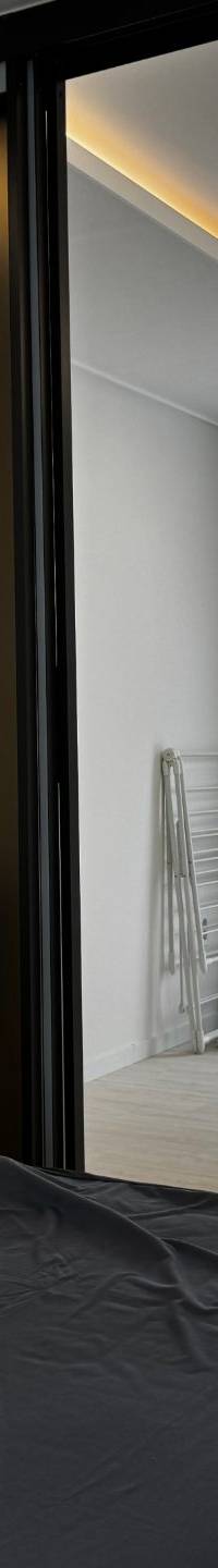 402