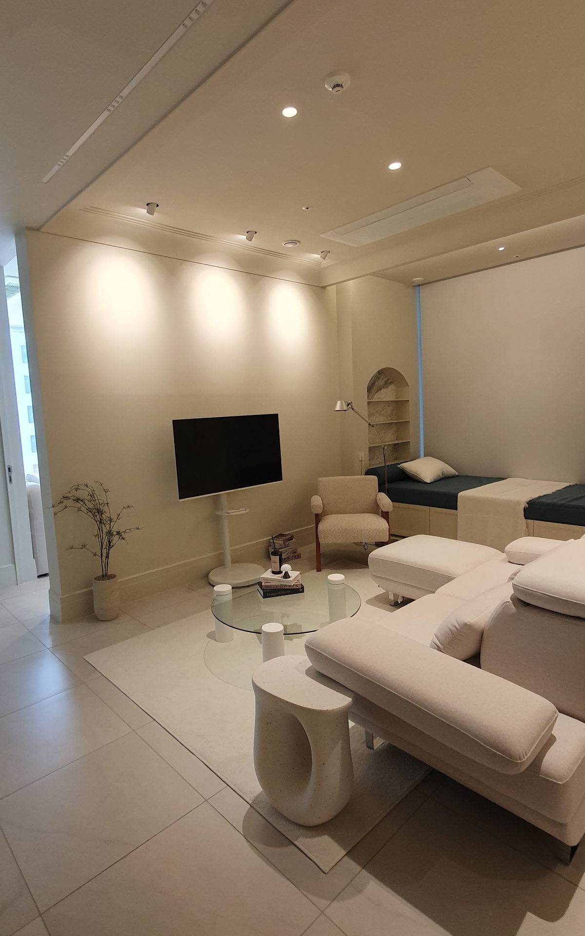 LUCA 831 GANGNAM LUXURY OFFICETEL 2/16