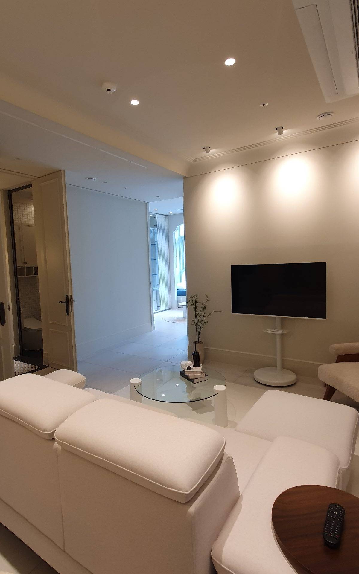 LUCA 831 GANGNAM LUXURY OFFICETEL 3/16