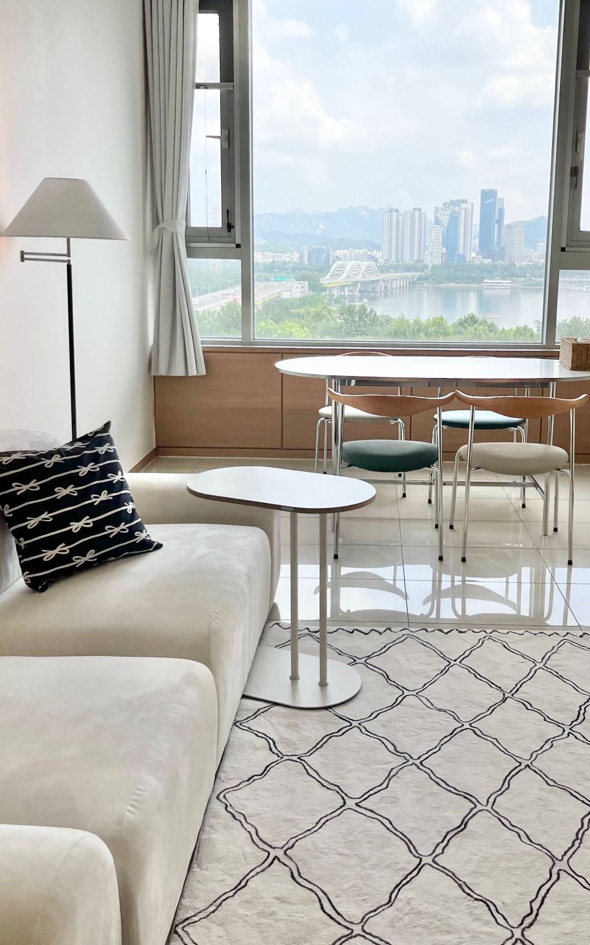 [10mins to hongdae by subway] dangsan hangang view 1/19